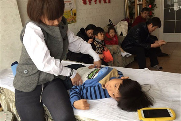 恩貝兒小兒推拿加盟
