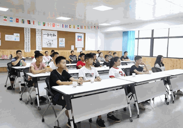 德愛國際教育
