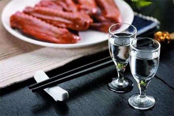 華芝堂酒業(yè)加盟