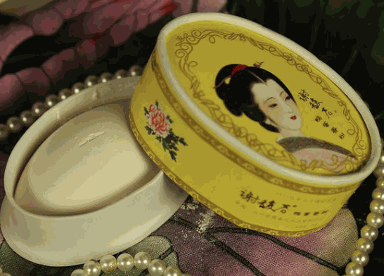 謝馥春香粉