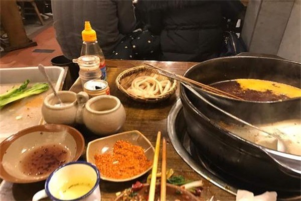 蜀窯砂罐串串