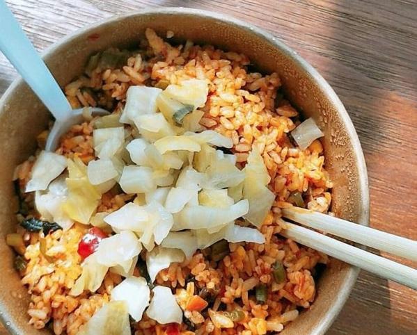 米小奴炒飯