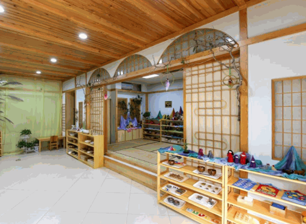 李躍兒芭學(xué)園