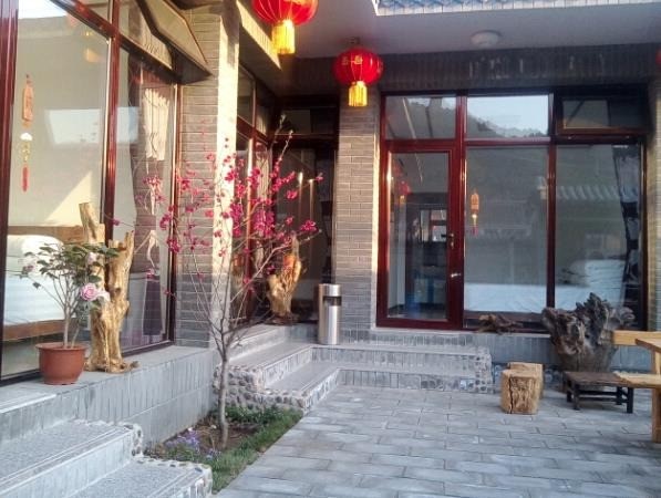 遙橋古堡客棧