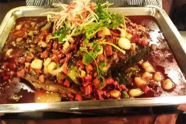 蜀侯宴過江魚