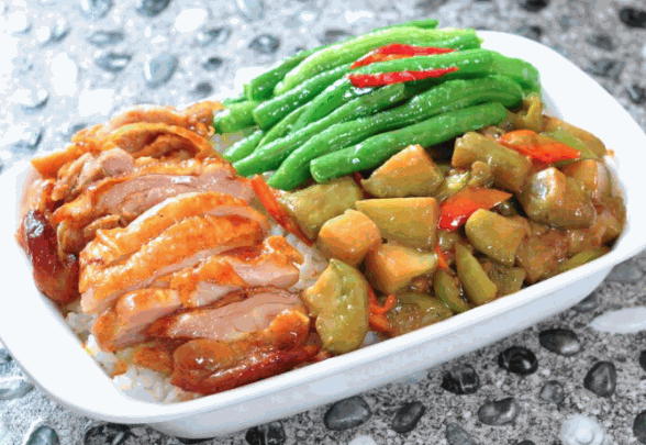 齊品達烤肉飯