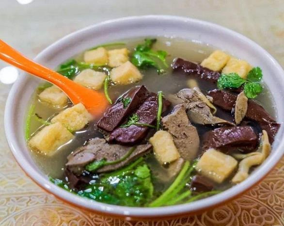江寧鴨血粉絲湯