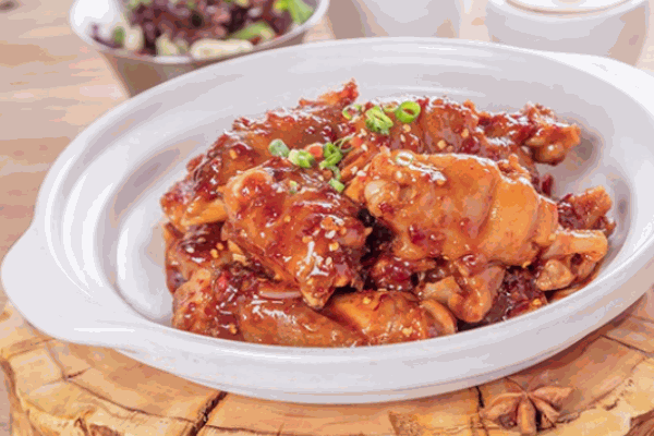 敏丁拌飯