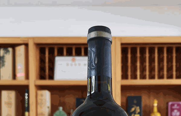 多鞭保健酒