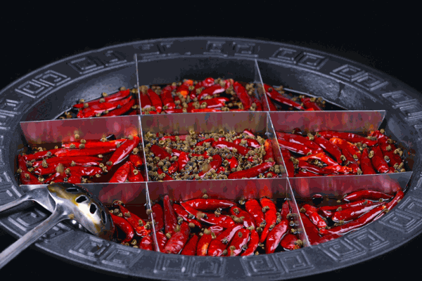 巴國口?；疱? /></p><p>巴國口福特色小吃系列產(chǎn)品在博覽眾長的基礎(chǔ)上，溶入了二十多年在實踐中積淀的經(jīng)驗和技術(shù)秘笈，技術(shù)含量高，特色突出，口味獨(dú)特，適應(yīng)性強(qiáng)，是后金融危機(jī)影響下的小投資項目，小投資創(chuàng)業(yè)，小投資開店，下崗再就業(yè)以及中小投資做生意，火鍋加盟開店的首選品牌項目。正規(guī)的公司，規(guī)范的管理，過硬的技術(shù)，持續(xù)火爆的消費(fèi)人氣將為你的成功保駕護(hù)航。</p>
                </div>
                <div   id=