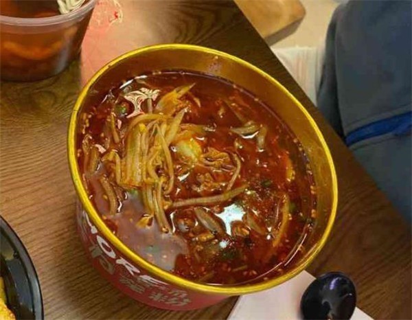碗紅小鍋酸辣粉