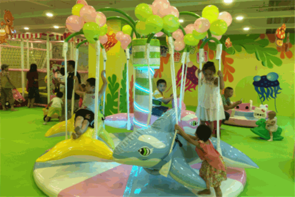 好奇快樂營(yíng)兒童樂園