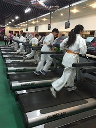 極真空手道