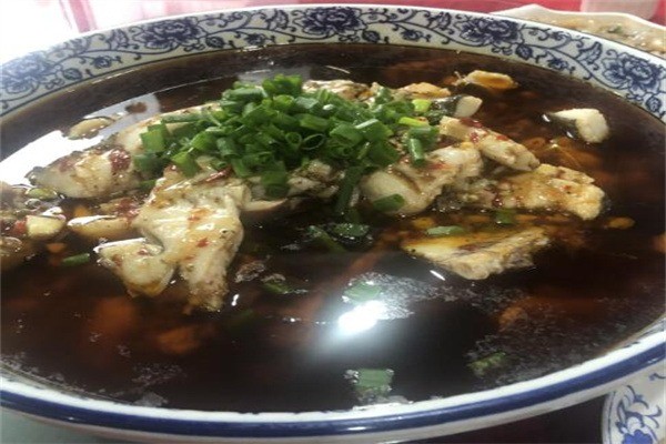 綦河春北渡魚(yú)