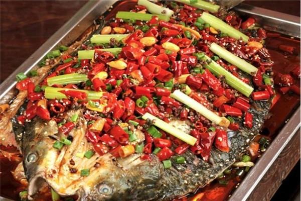 碳鍋雞碳鍋魚火鍋