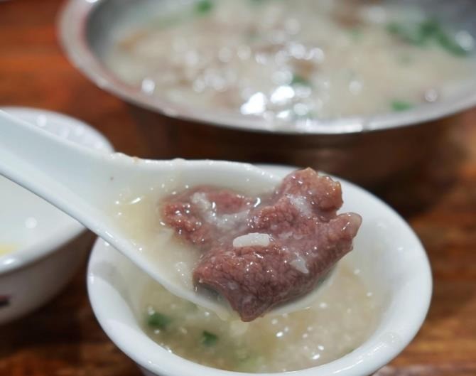 蒸食味包粥坊