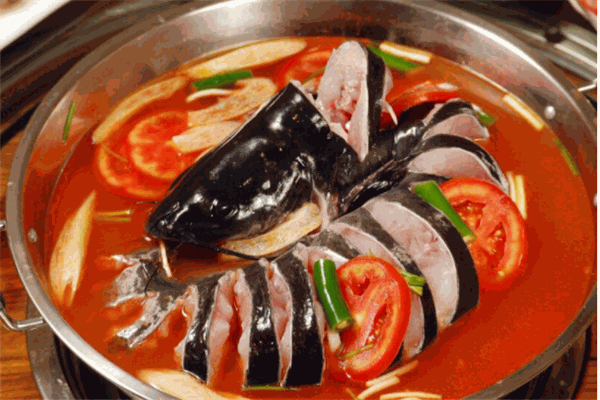細弟特色魚火鍋