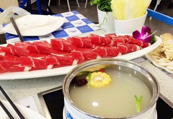 魔法帽牛肉火鍋