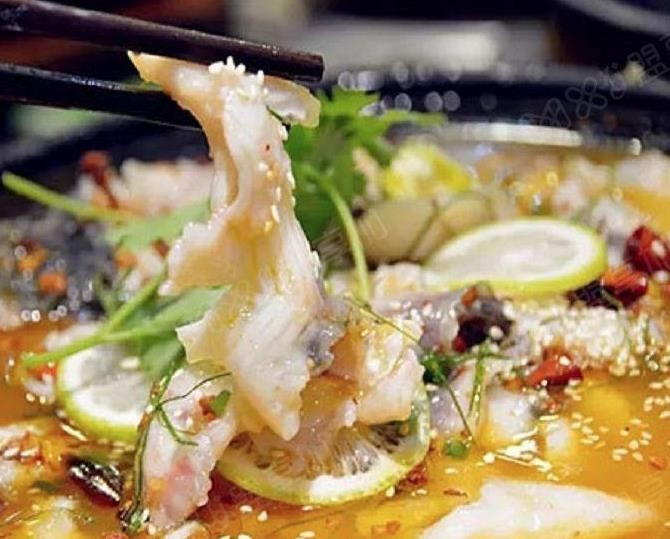 魚林間酸菜魚