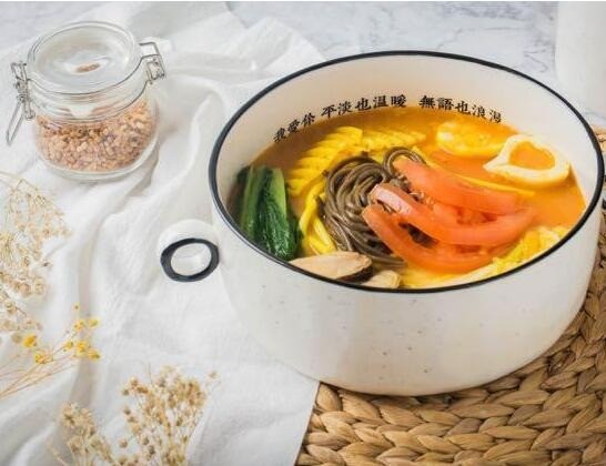 一碗小美好麻辣燙