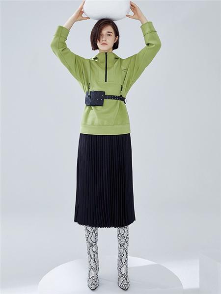 寵愛女人女裝