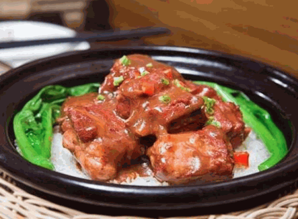 招財進煲煲仔飯