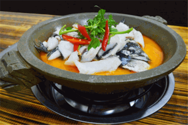 飛贏石鍋魚(yú)