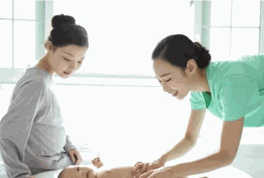 彩爾月嫂