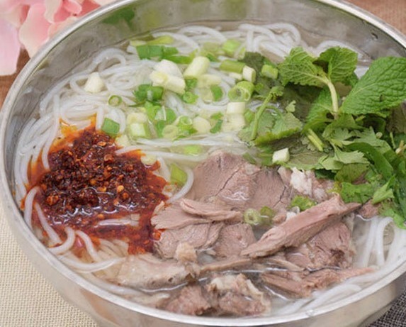星光羊肉米線