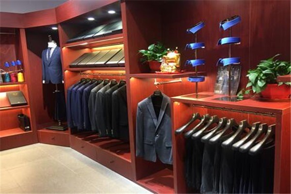 裁圣男裝私服定制加盟