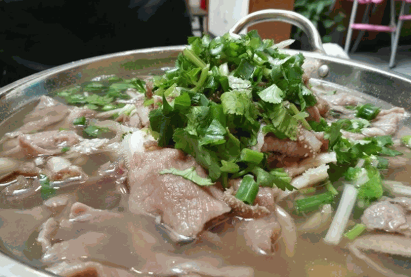 樂山翹腳牛肉湯鍋
