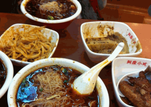 阿康小吃