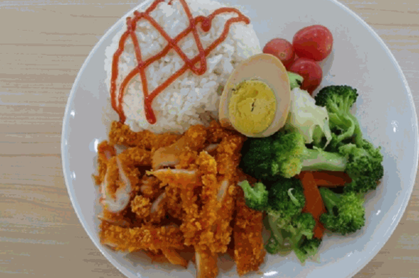 名古屋炸雞蓋飯便當(dāng)加盟