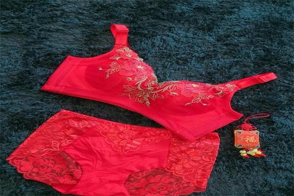 愛(ài)可登健康塑形內(nèi)衣加盟