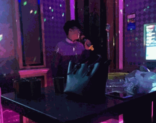 愛呀呀ktv加盟