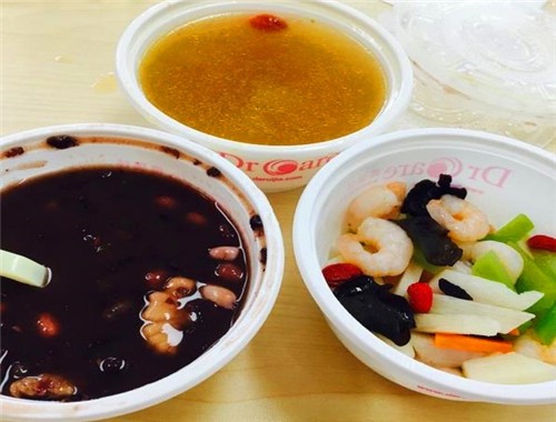 德瑞佳月子餐