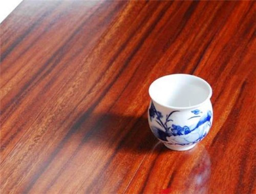 遠(yuǎn)尚地板