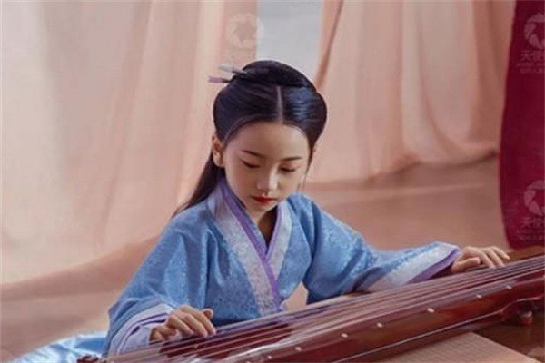 天使映像專業(yè)兒童攝影加盟