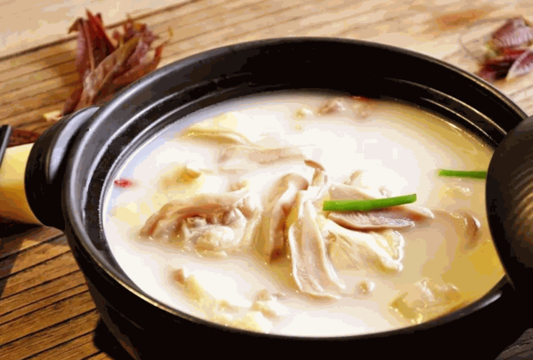 潮湘源豬肚雞石鍋魚(yú)