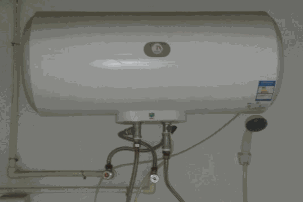 新迅熱水器