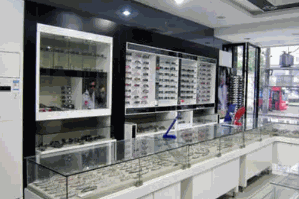 尼康眼鏡店