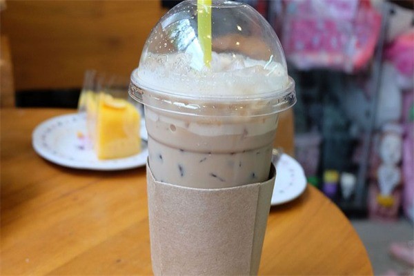 趣逗撈奶茶