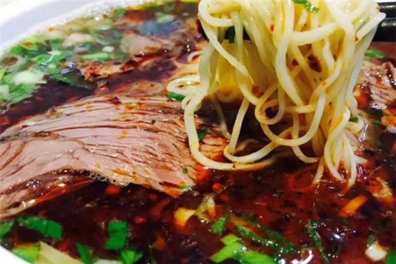 倪師傅牛肉面