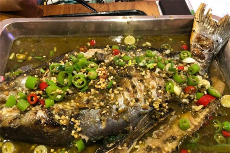 千子烤全魚