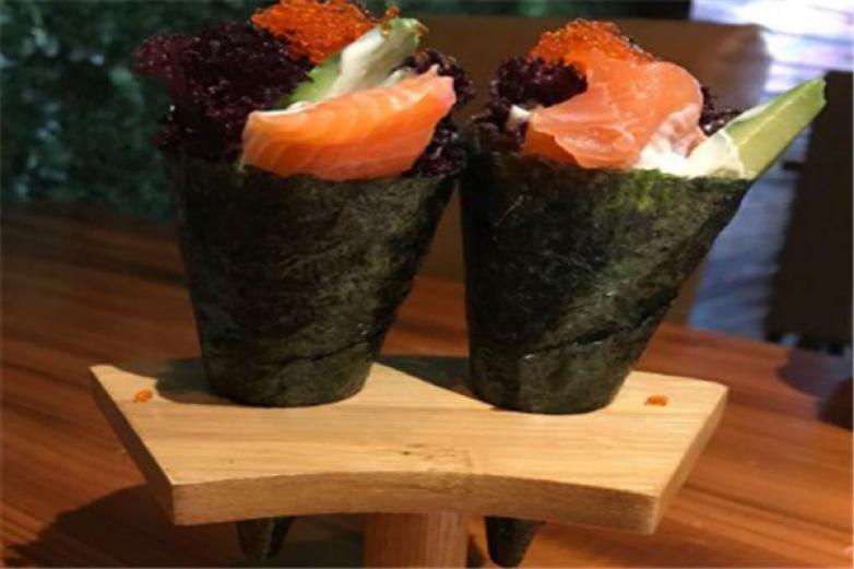 小句號日式料理