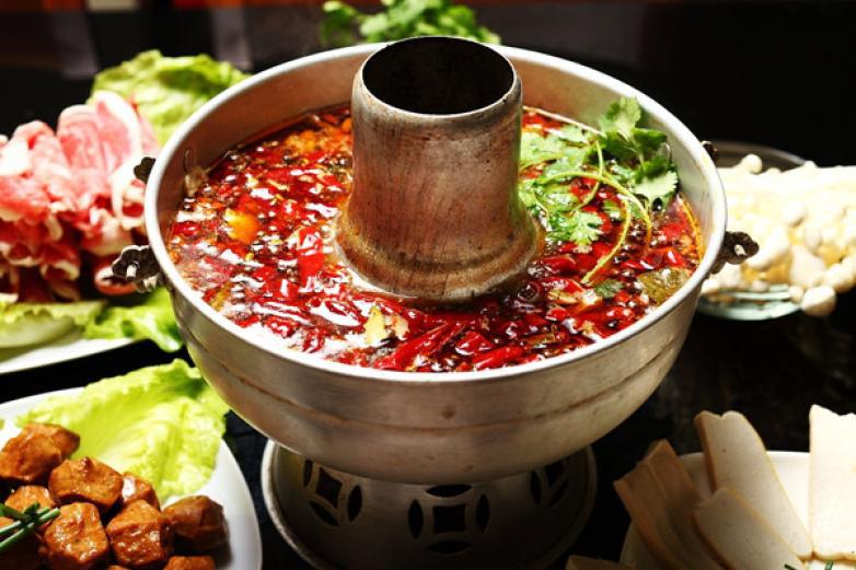 快樂食刻麻辣養(yǎng)生火鍋