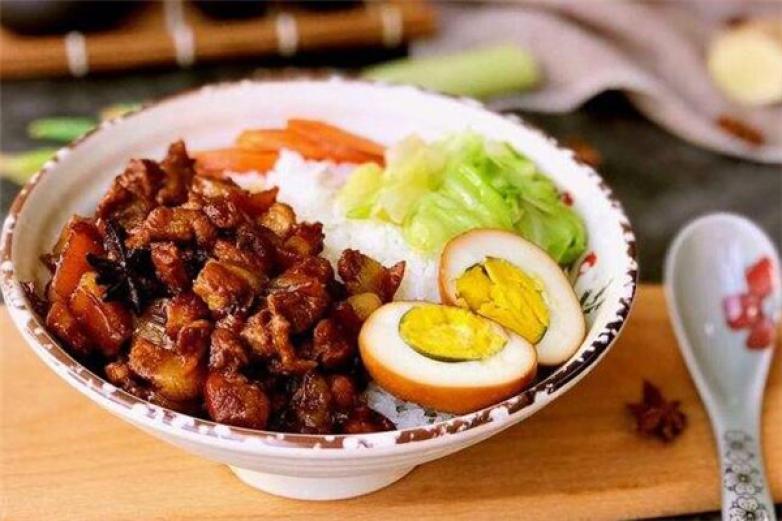 小馬哥鹵肉飯