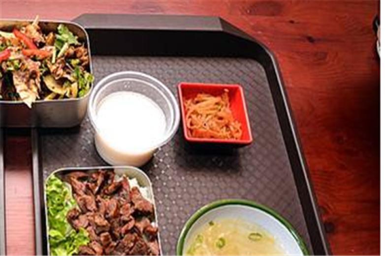 小磨坊老飯盒