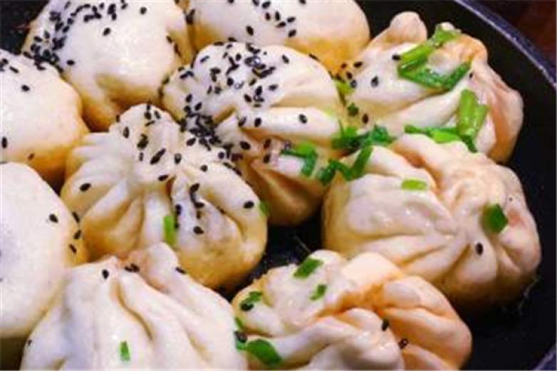 小路易生煎包