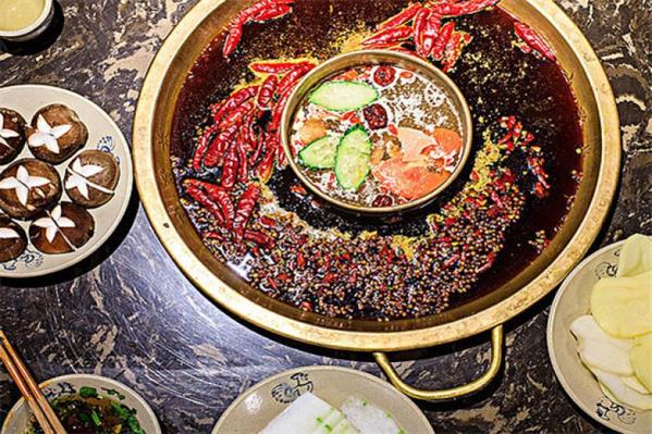 萬杰老灶火鍋